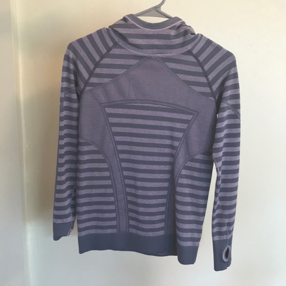 Ivivva Tech hoodie - Picture 1 of 3